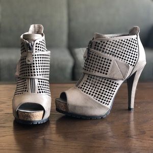 Vera Wang peep toe booties